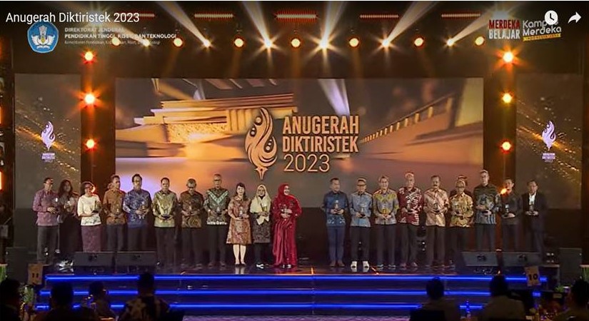 Universitas Bung Hatta Raih 2 Bronze Winner Dalam Ajang  Anugerah Diktiristek 2023