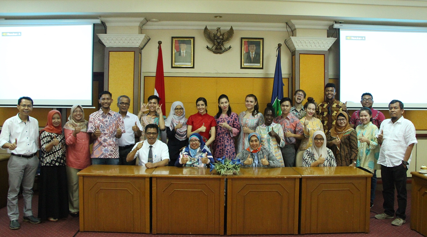 12 Mahasiswa Asing Program BSBI Belajar Bahasa Indonesia di Universitas Bung Hatta