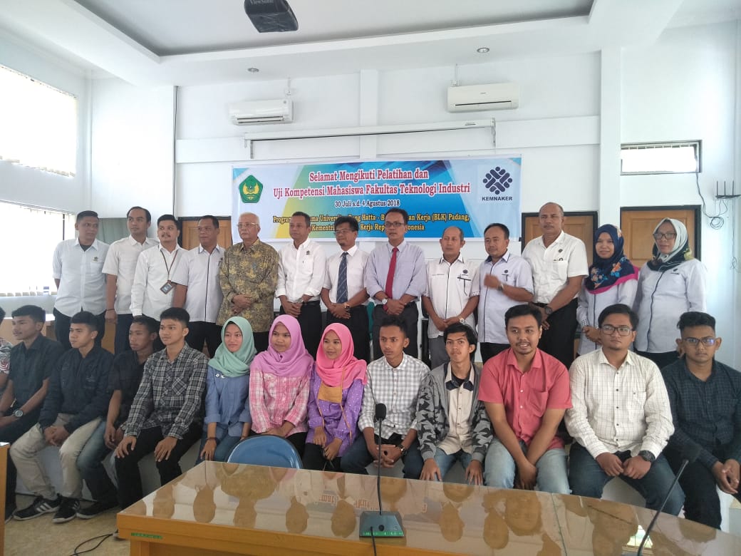 Jalin Kerja Sama dan Perkuat Kualitas melalui Pelatihan di BLK Padang