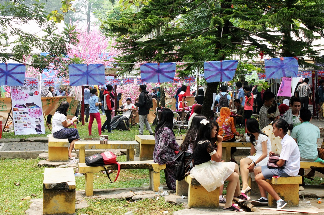 seminar_bahasa_dan_budaya_(sebaya-1)_universitas_bung_hatta