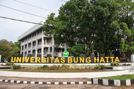 universitas_bung_hatta_diamanahkan_6_mahasiswa_adik_papua_oleh_kemenristek_dikti