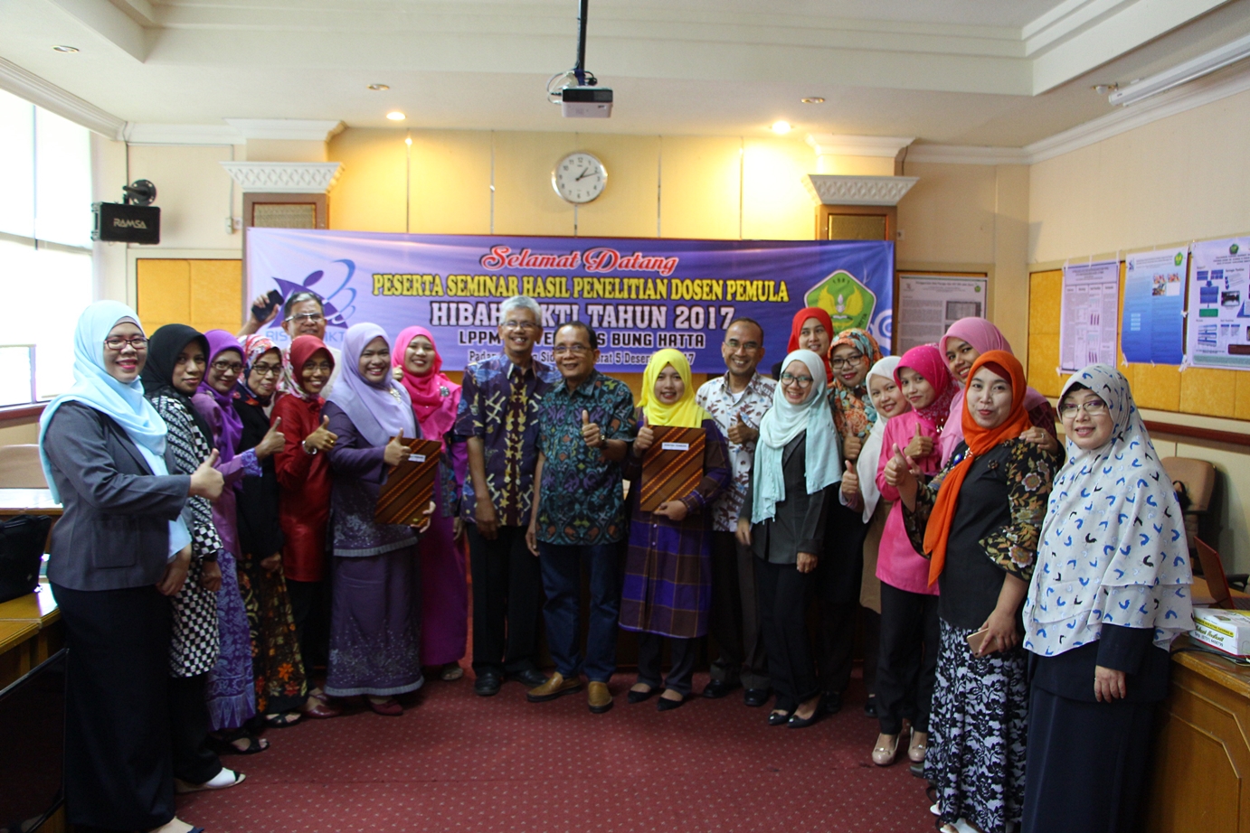 lppm_universitas_bung_hatta_gelar_seminar_hasil_penelitian_dosen_pemula_2017