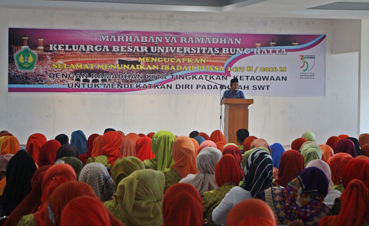 universitas_bung_hatta_adakan_ceramah_agama_dalam_menyambut_bulan_ramadan