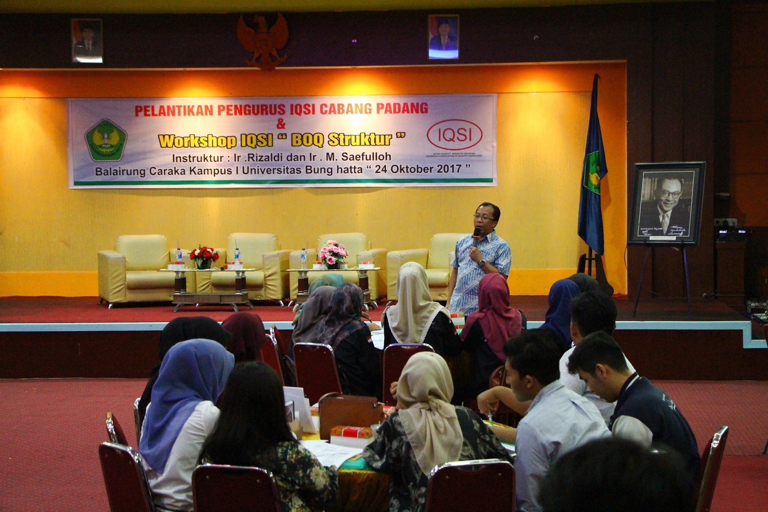 teknik_ekonomi_konstruksi_universitas_bung_hatta_gelar_workshop_dan_pelantikan_pengurus_iqsi_sumbar