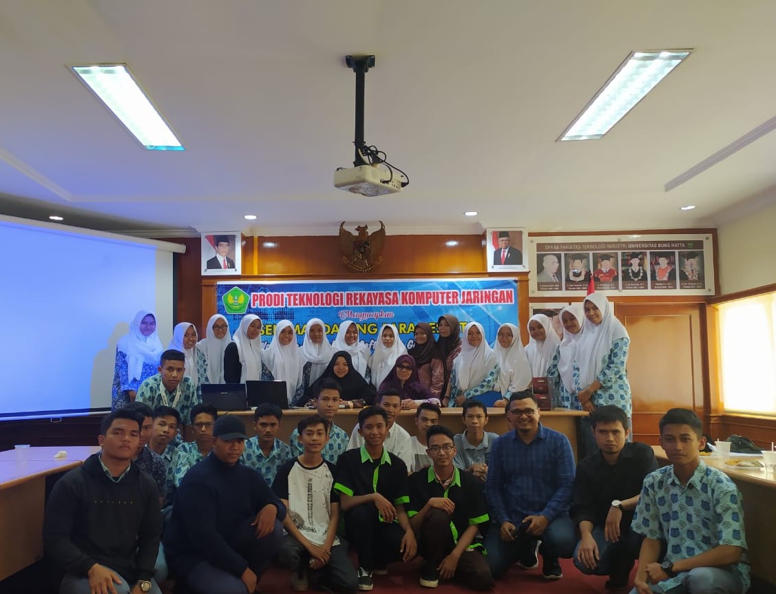 puluhan_siswa-i_ikuti_workshop_peningkatan_softskill_di_prodi_trkj_fti_universitas_bung_hatta