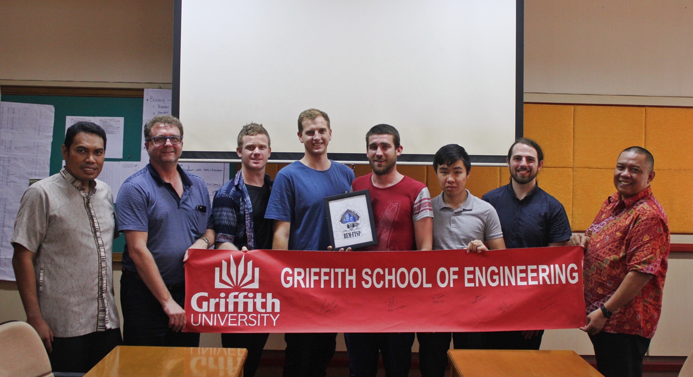 Mahasiswa Griffith University Australia Study Tour dan Kuliah di Universitas Bung Hatta