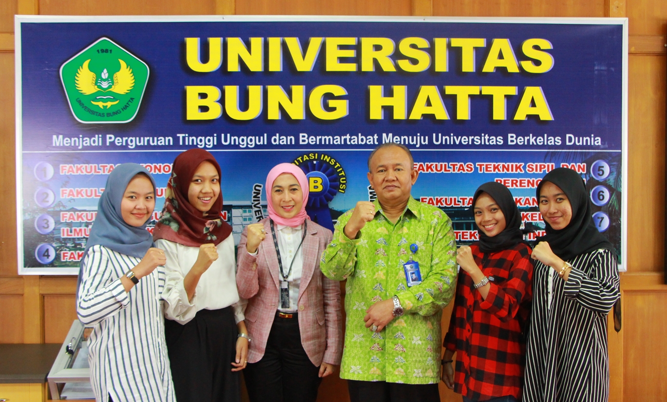 4 Mahasiswa Universitas Bung Hatta Ikuti International Youth Exchange di Malaysia