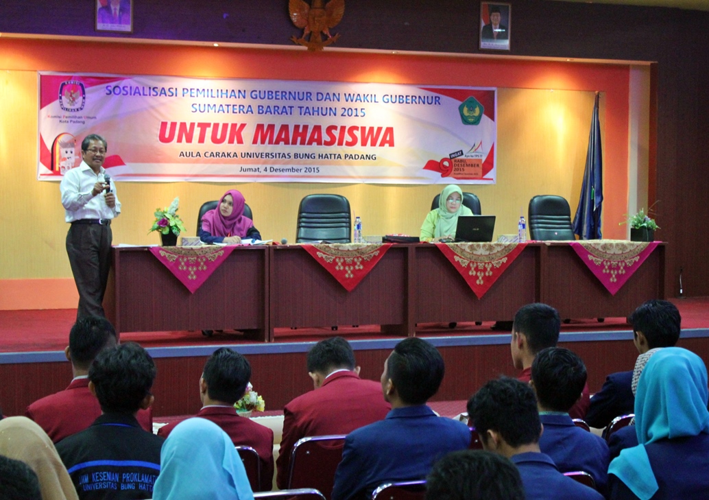 kpu_kota_padang_dan_universitas_bung_hatta_gelar_sosialsiasi_pilkada_untuk_mahasiswa