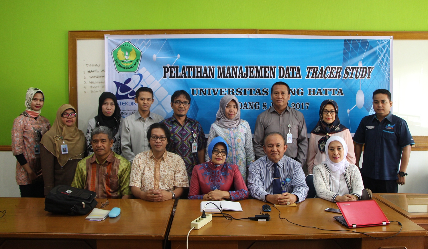 cdc_universitas_bung_hatta_selenggarakan_pelatihan_manajemen_data_tracer_study