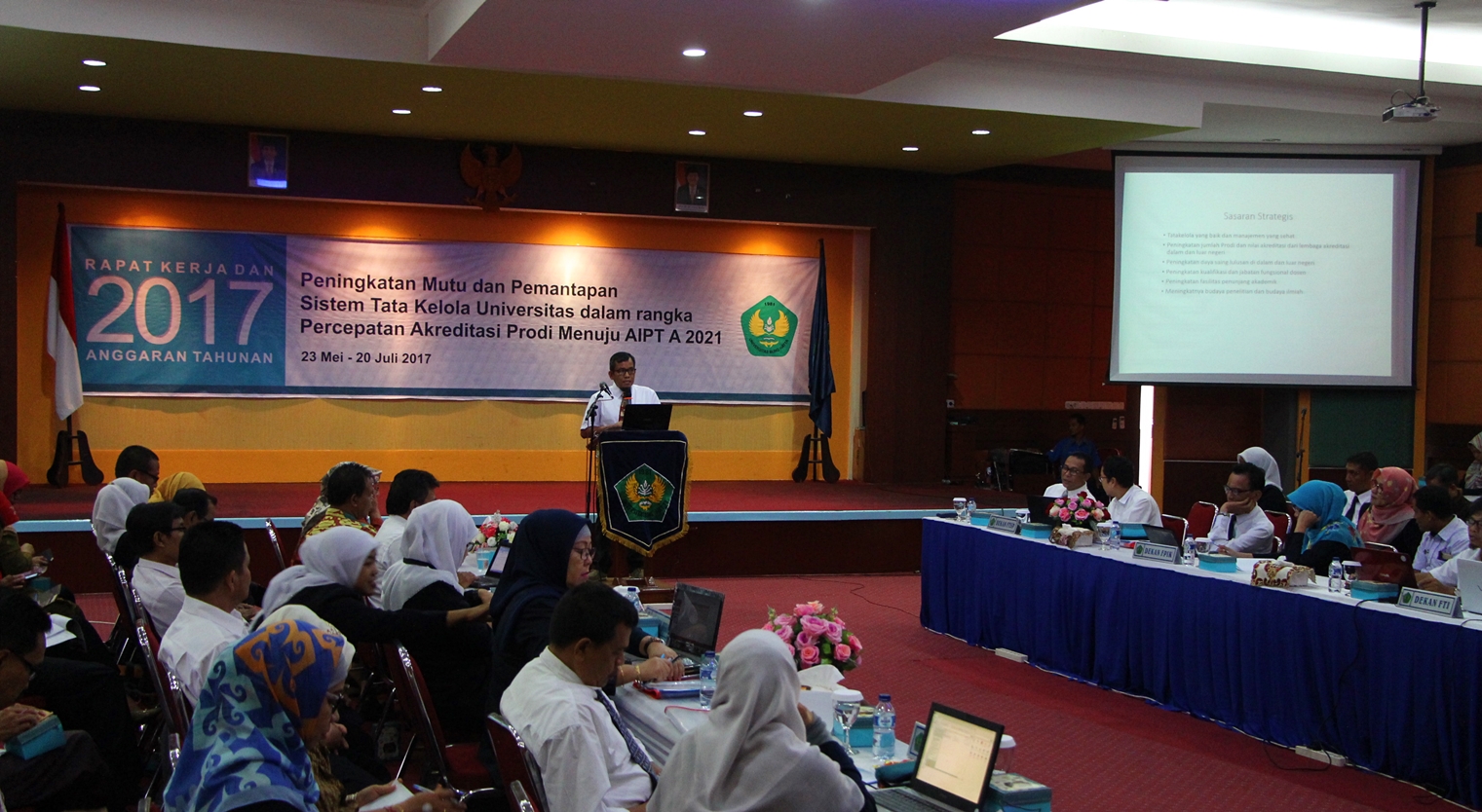 universitas_bung_hatta_gelar_sidang_plano_iii_rkat_tahun_2017