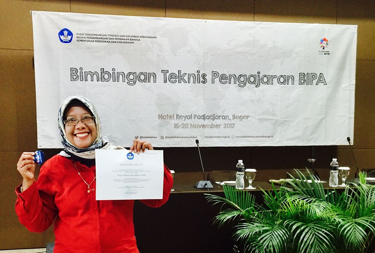 temmy_thamrin,_s.s.,_m.hum,_ph.d_jadi_salah_satu_duta_bahasa_negara_untuk_program_bipa