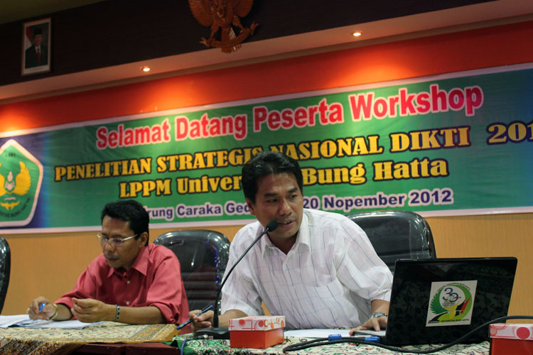 lppm-ubh_gelar_workshop_penelitian_stranas_dikti_2013