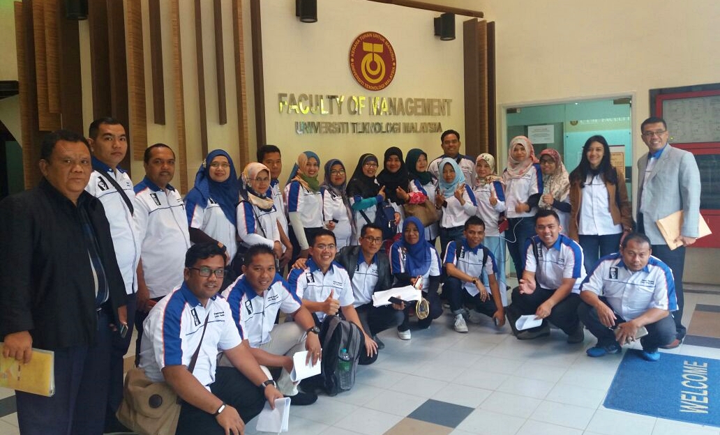 mahasiswa_magister_manajemen_universitas_bung_hatta_ikuti_student_mobility_di_universitas_teknologi_malaysia