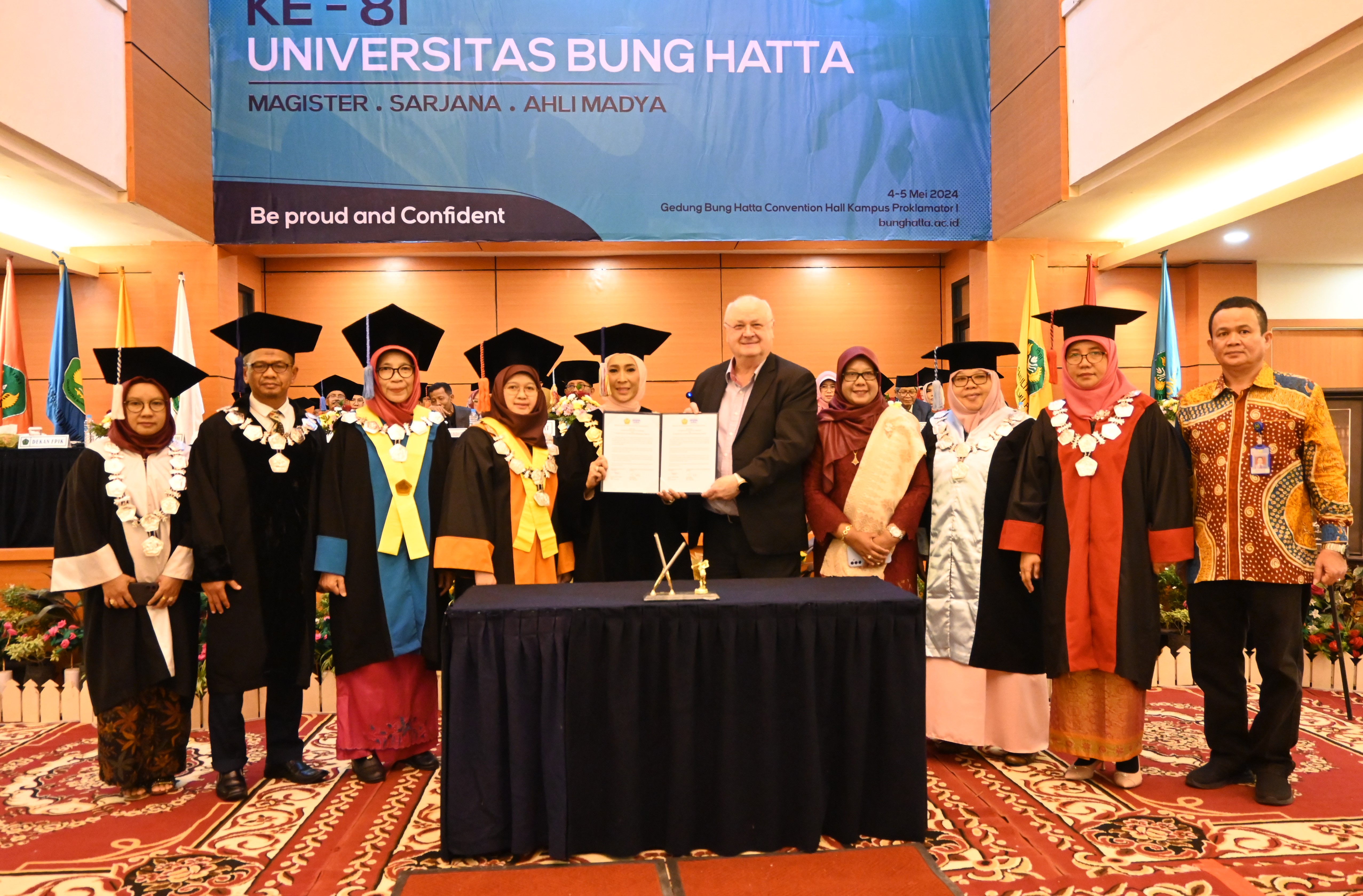  Momen Wisuda ke-81, Universitas Bung Hatta Tandatangani MoU dengan International Centre For Hydropower, Norway