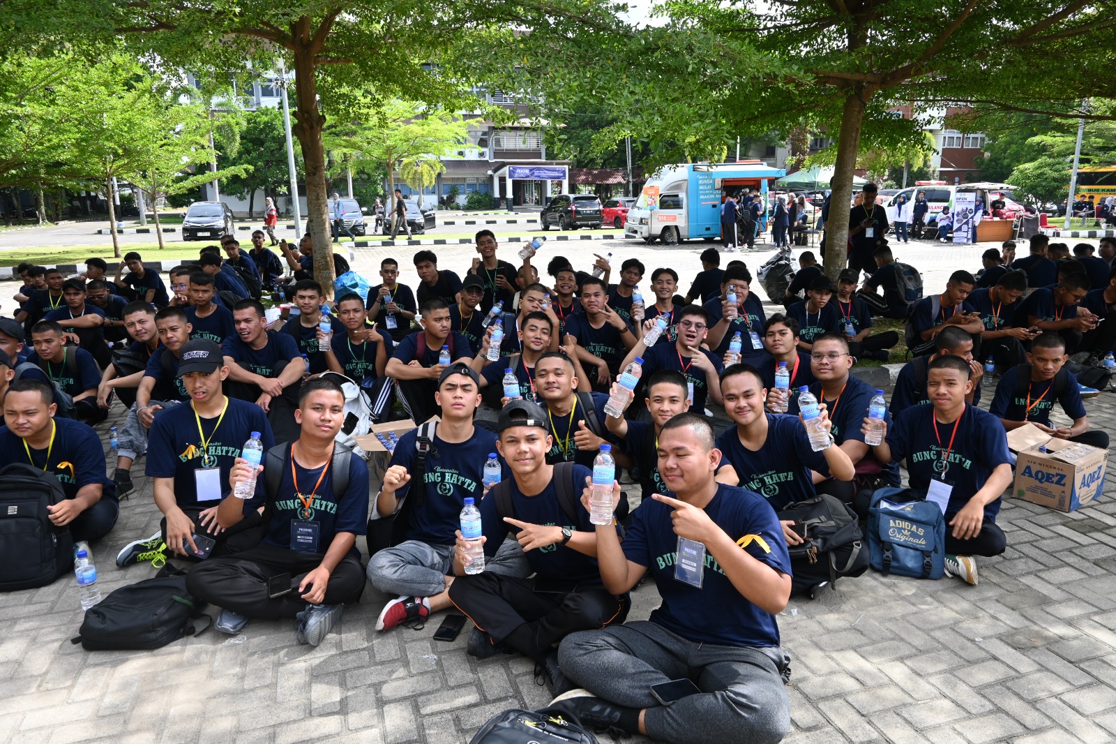 Universitas Bung Hatta Launching Air Mineral Proklamator