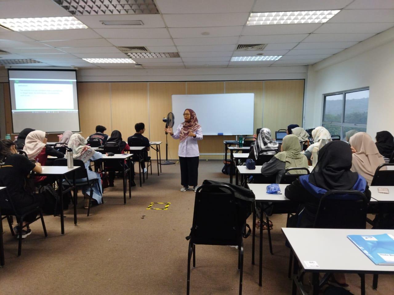 universiti_teknologi_malaysia_(utm),_undang_dosen_feb-ubh_sebagai_dosen_tamu_