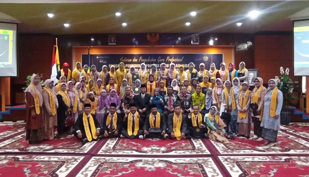 Rektor Universitas Bung Hatta Kukuhkan 58 Orang Yudisium PPG Dalam Jabatan Kategori I Tahun 2023