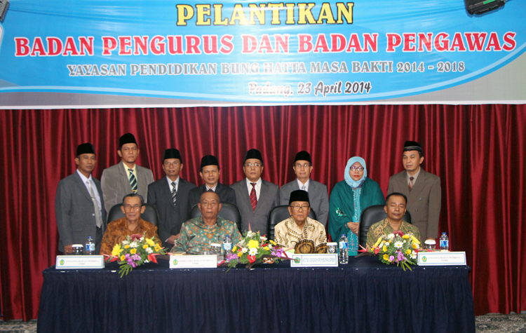 inilah_pengurus_harian_yayasan_pendidikan_bung_hatta_masa_bakti_2014-2018