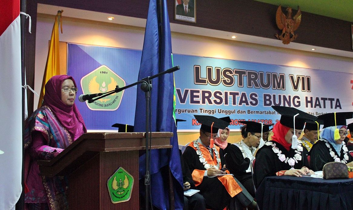 Orasi ilmiah: MEA, Tantangan dan Peluang bagi Bangsa Indonesia melalui Penguasaan Bahasa Inggris