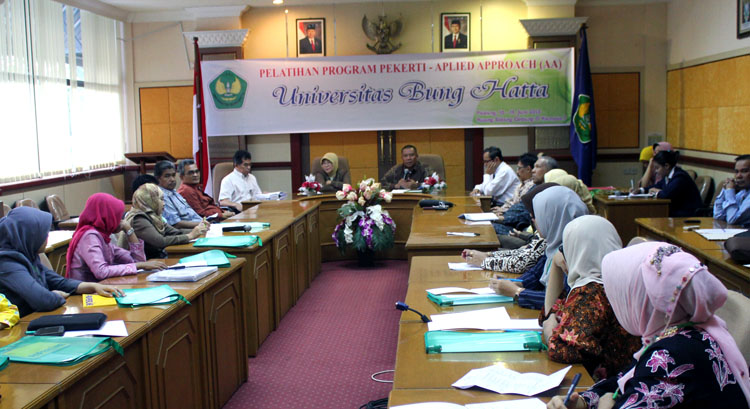 Tingkatkan Mutu Dosen, UBH Gelar Pelatihan Pekerti dan AA