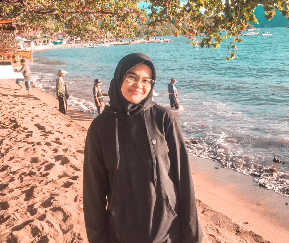 Lulus S1 Teknik Kimia FTI-UBH, Adinda Ratu Permata Lolos Program Magister Gifu University, Jepang