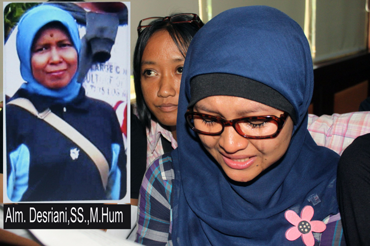 In Memorial Desriani, S.S., M.Hum : Bungkasai XII UBH Tanpa Pembina, Pengunjung Bercucuran Air Mata.