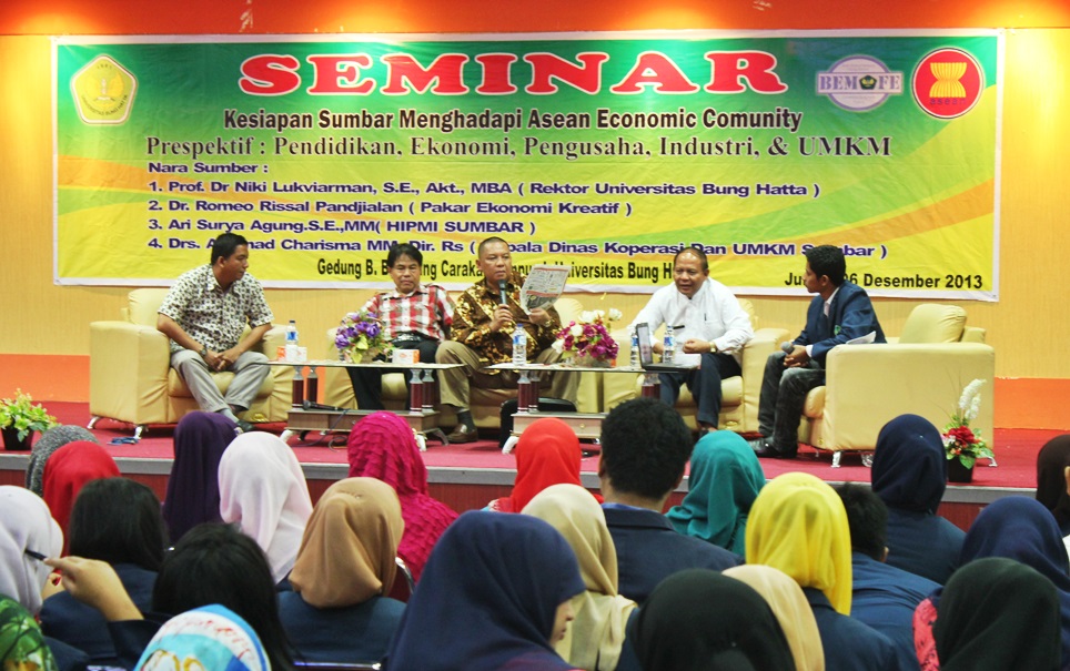 Mahasiswa Harus Siapkan Diri Hadapi ASEAN Economic Community 2015