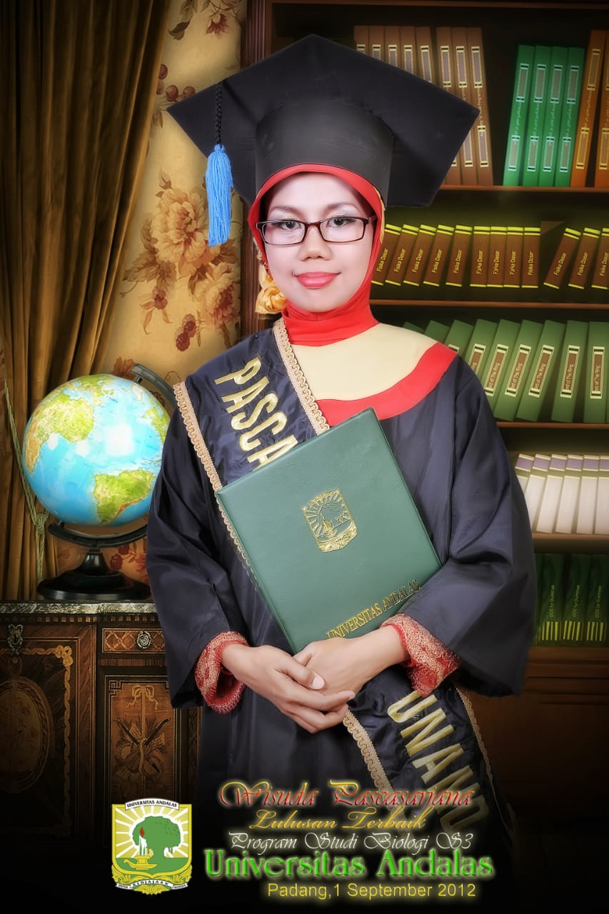 Sosok : Dr. Azrita, Pakar Genetika dan Biologi Reproduksi Ikan Universitas Bung Hatta