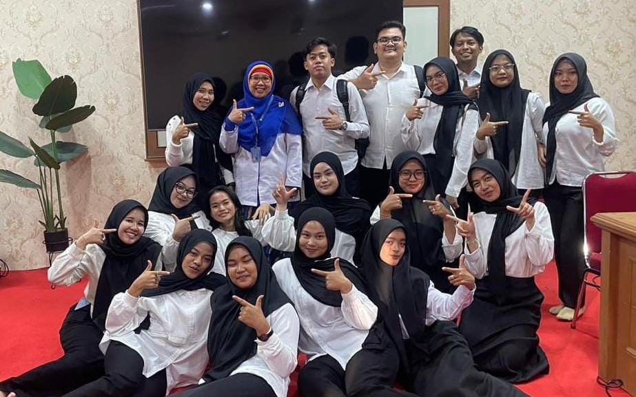 Calon Wisudawan Fakultas Ekonomi dan Bisnis Universitas Bung Hatta Ikuti Uji Kompetensi BNSP Bidang Okupasi Konsultansi Manajemen SDM-IKM