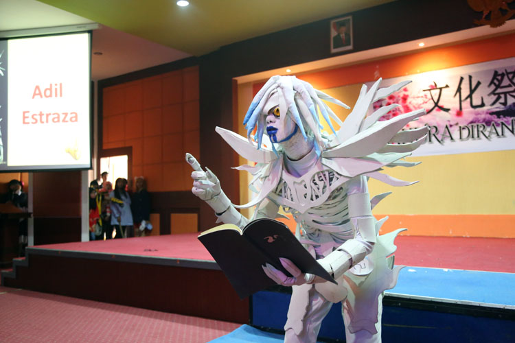 Serba Serbi FIB EXPO: Ulah Hantu Jepang, Aula Balairung Caraka Heboh !!