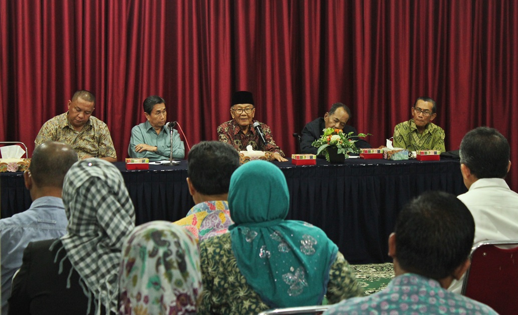 Pertemuan Pimpinan Universitas Dengan Yayasan