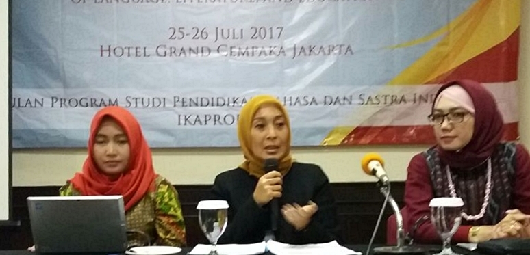 Dr. Diana Kartika Jadi Pemakalah Seminar Internasional ISLLE 2017