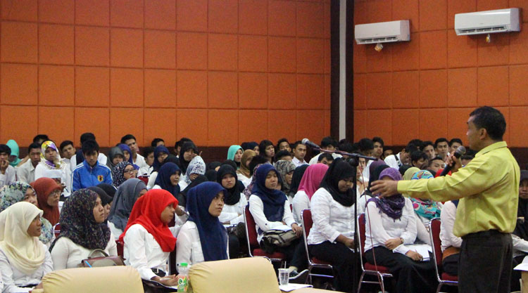 KKN-PPM 2014 : Galang Komitmen Dengan Posdaya