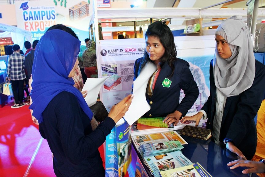 Kenalkan Universitas Bung Hatta lewat Campus Expo 2014