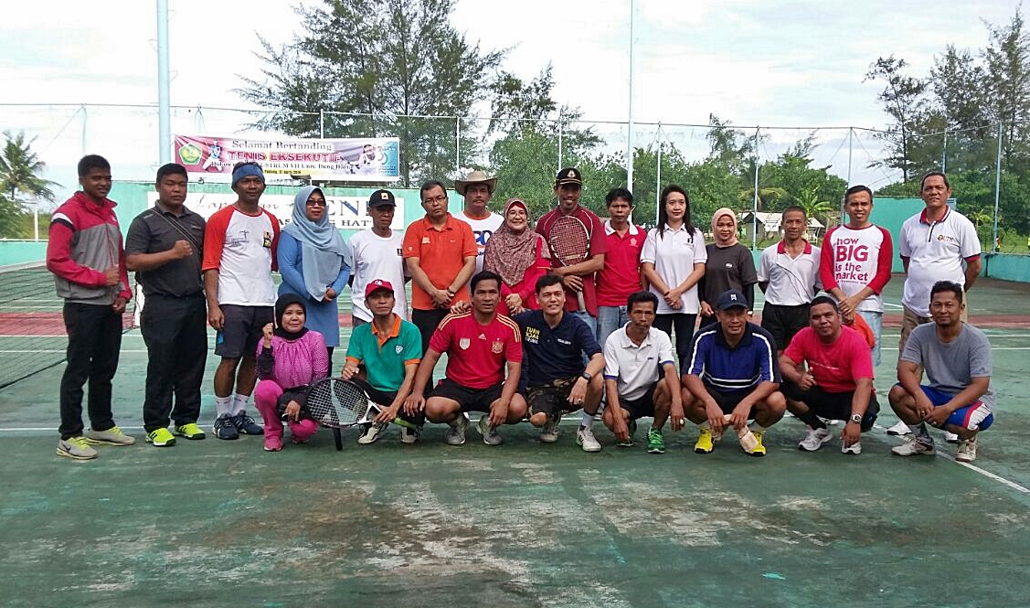 Universitas Bung Hatta Gelar Pertandingan Tenis Eksekutif