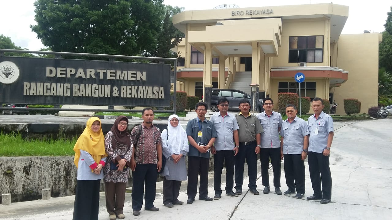 FTI GANDENG PT SEMEN PADANG MENYIAPKAN LULUSAN SIAP PAKAI