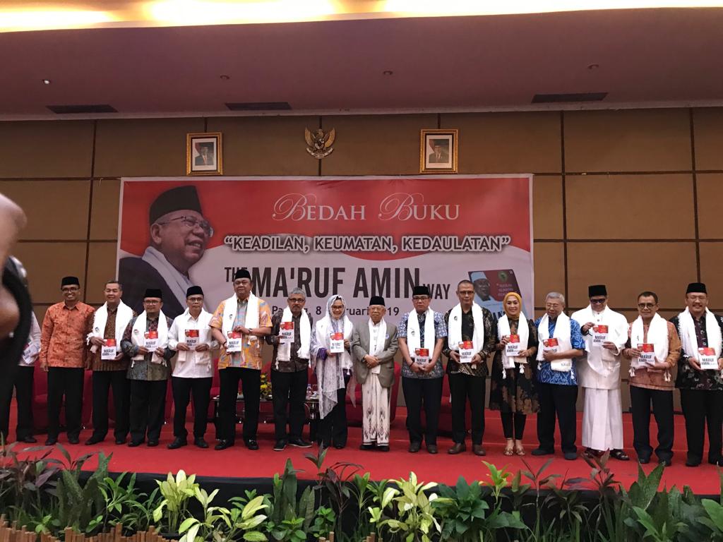 Wakil Rektor III UBH, Dr. Diana Kartika Diundang Hadiri Bedah Buku Bertema Ekonomi