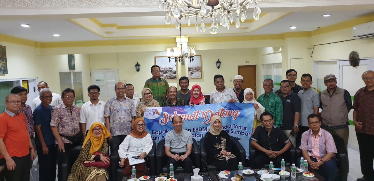 IA-ITB Sumbar Dukung Revitalisasi FTI UBH