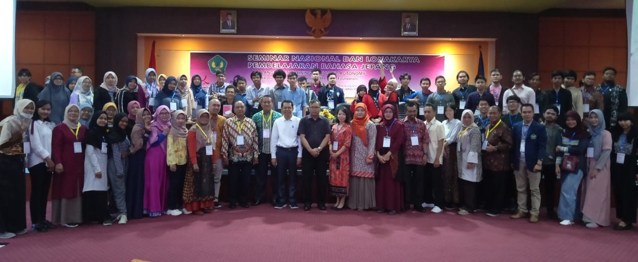 Prodi Sastra Jepang Sukses Selenggarakan Seminar dan Lokakarya Pembelajaran Bahasa Jepang
