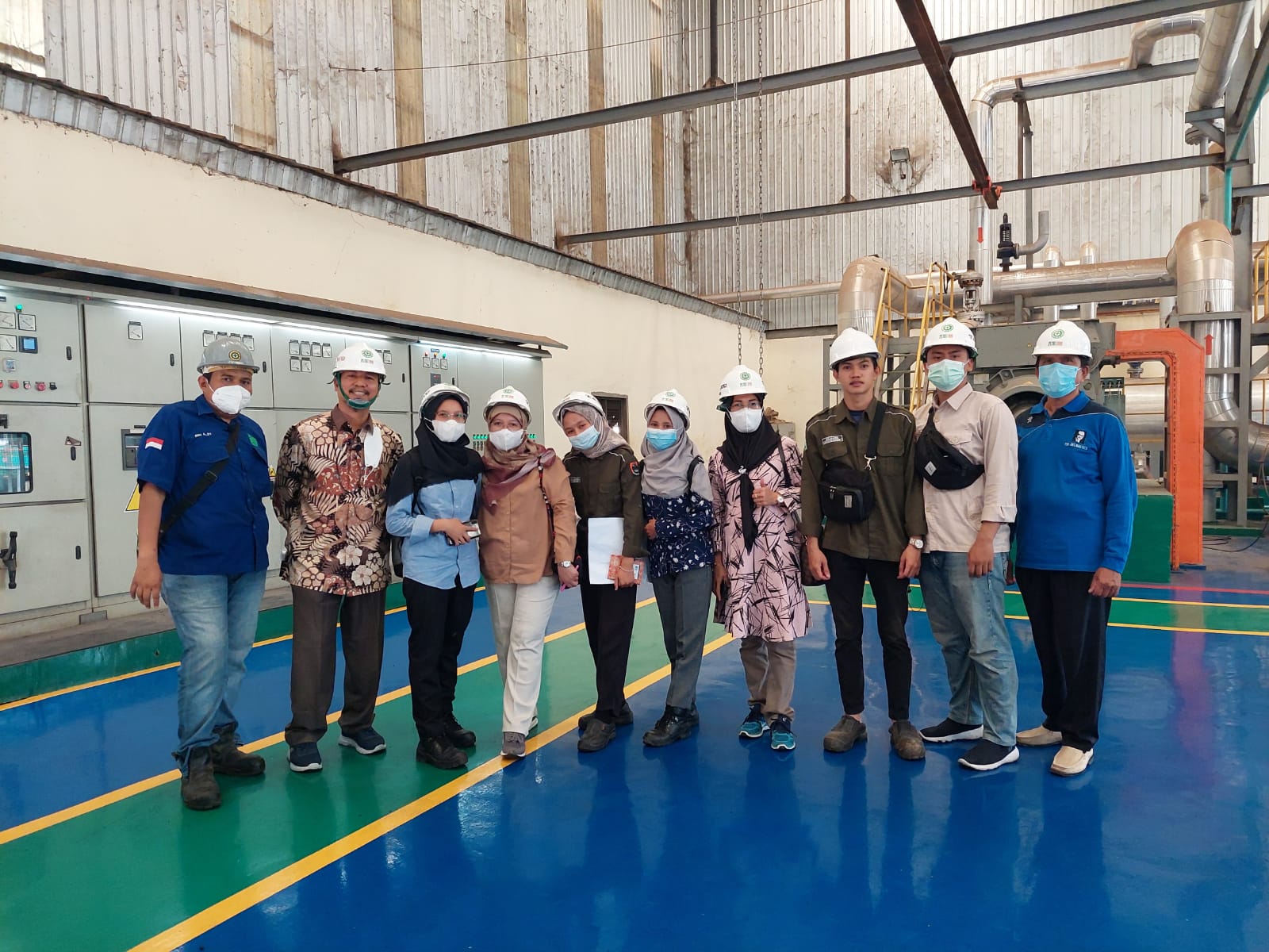 Implementasi Program MBKM, Prodi Teknik Kimia Universitas Bung Hatta Kirim Mahasiswa Magang Industri