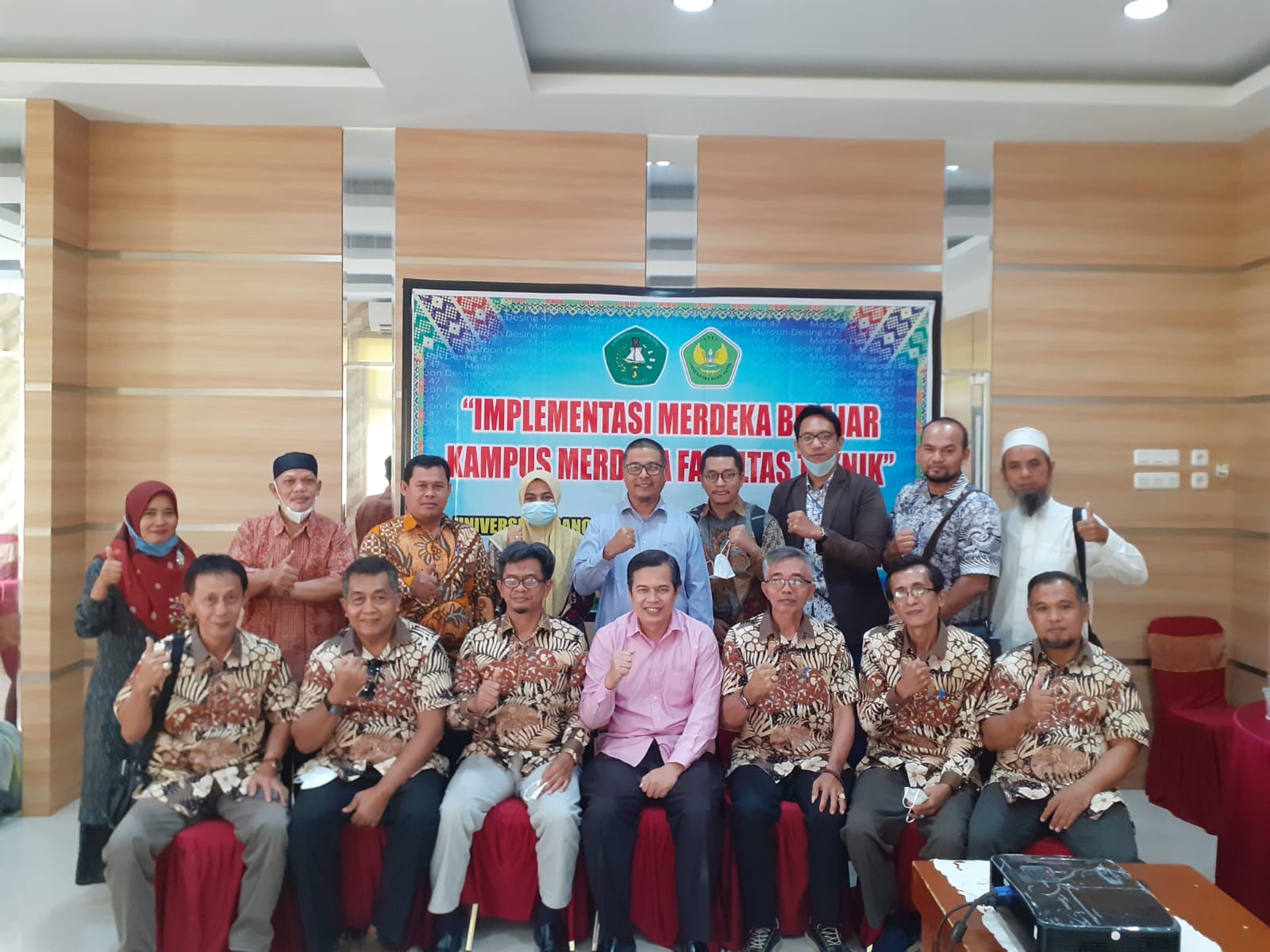 Implementasi Program MBKM, Prodi Teknik Elektro Visitasi dan Sosialisasi ke Pekan Baru