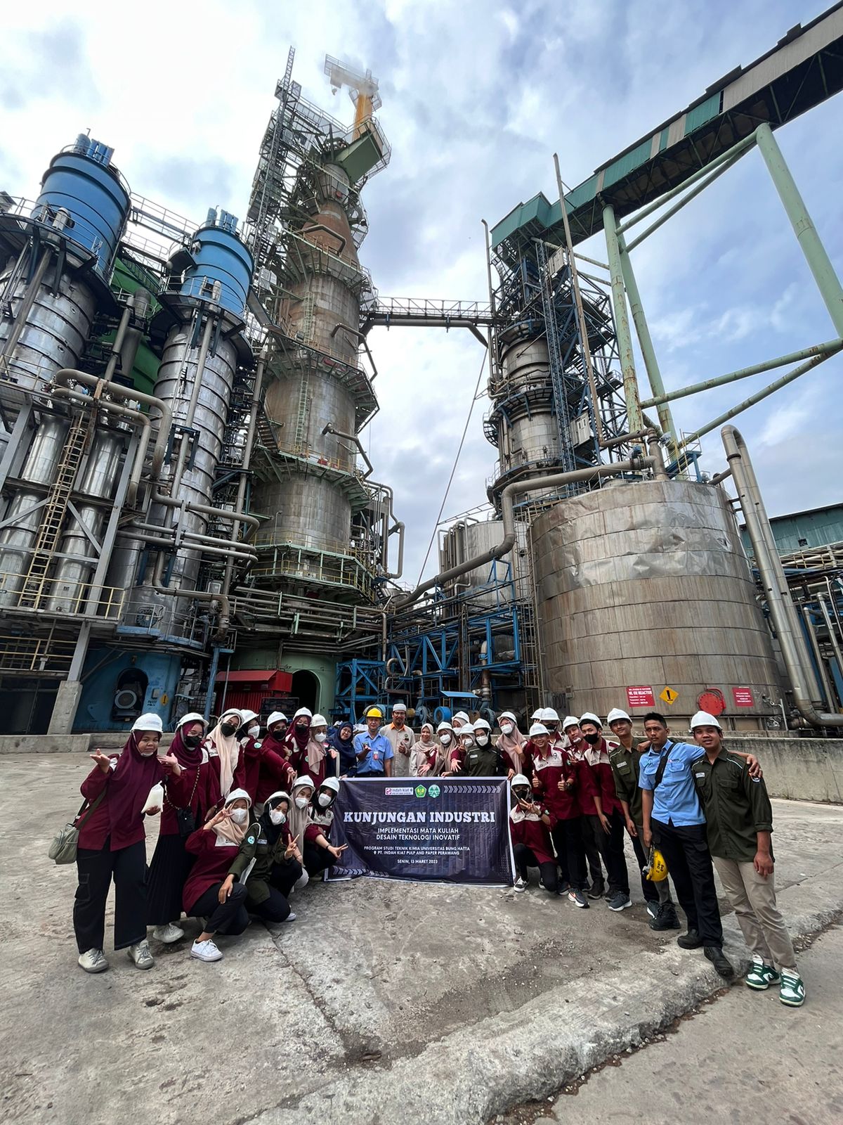 Mahasiswa Prodi Teknik Kimia Universitas Bung Hatta Kunjungan ke PT Indah Kiat PULP and Paper