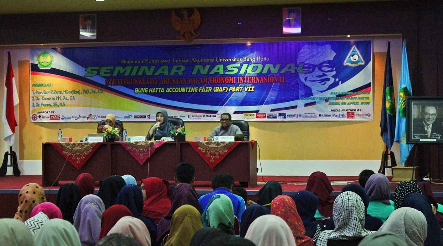 Seminar Nasional Strategi Kreatif Akuntan dalam Ekonomi Internasional