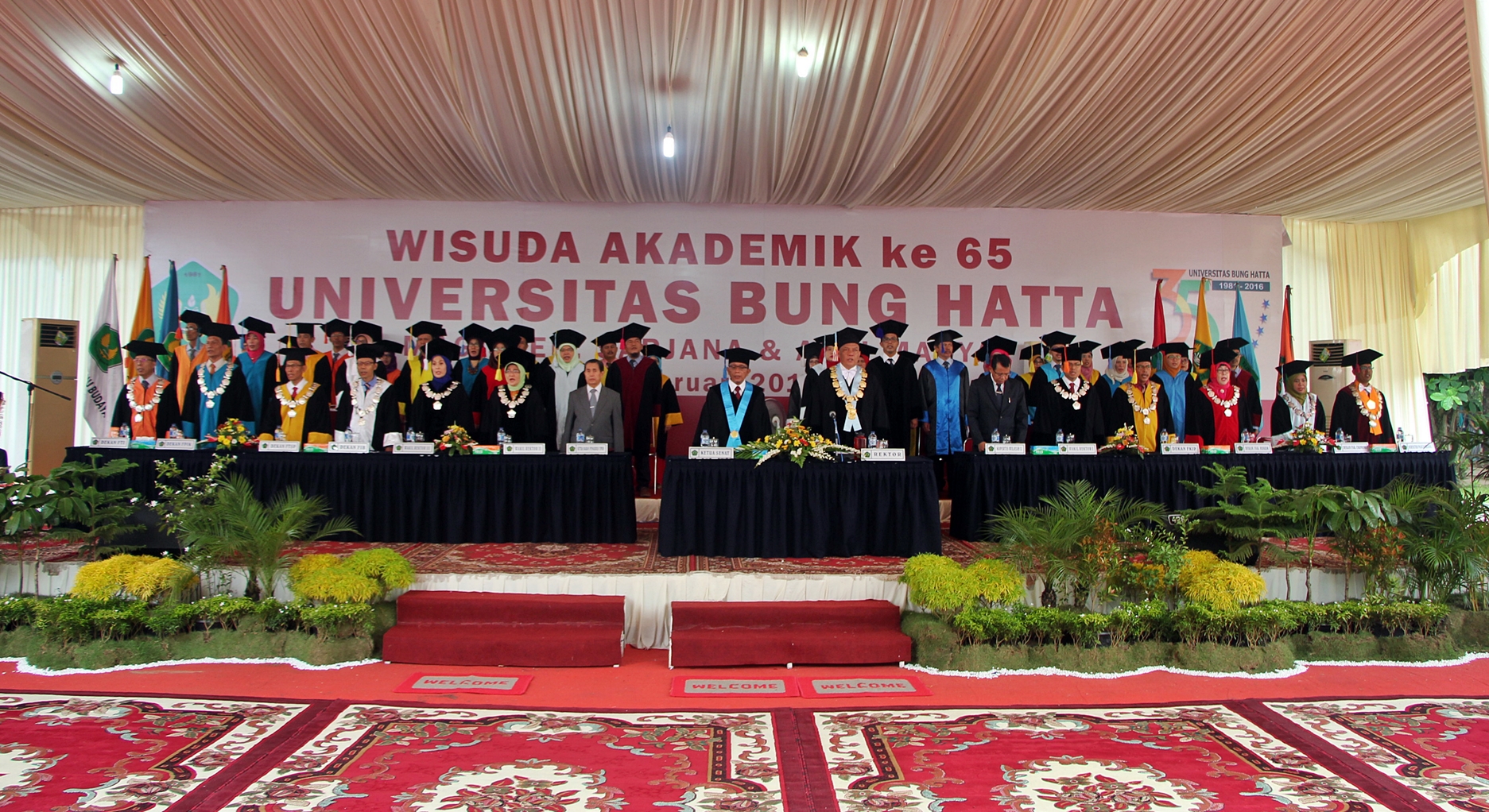Wisuda ke-65, Lulusan Universitas Bung Hatta Mikiki Karakater Bung Hatta dan Siap Hadapi MEA