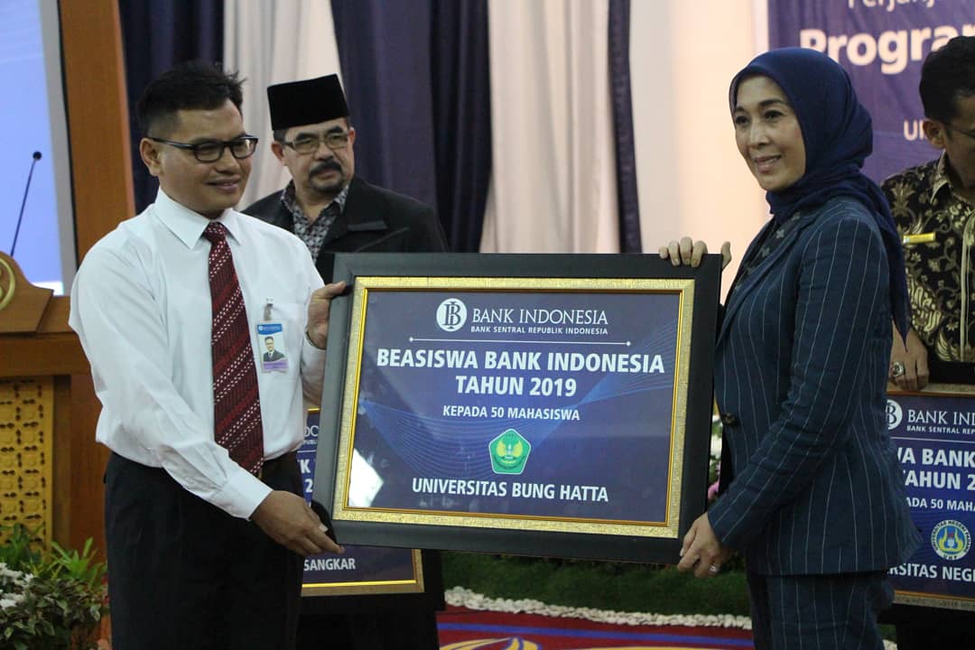 Rektor UBH Tanda Tangani Perjanjian Kerja Sama dengan Bank Indonesia