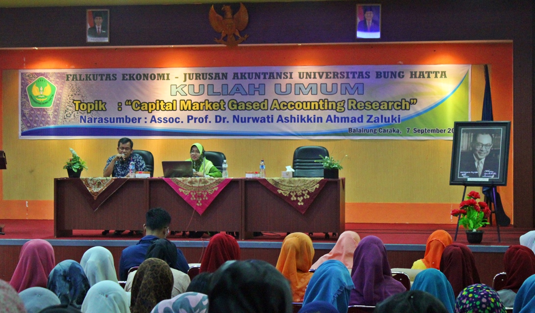 Jurusan Akuntansi Adakan Kuliah Umum Capital Market Based Accounting Research