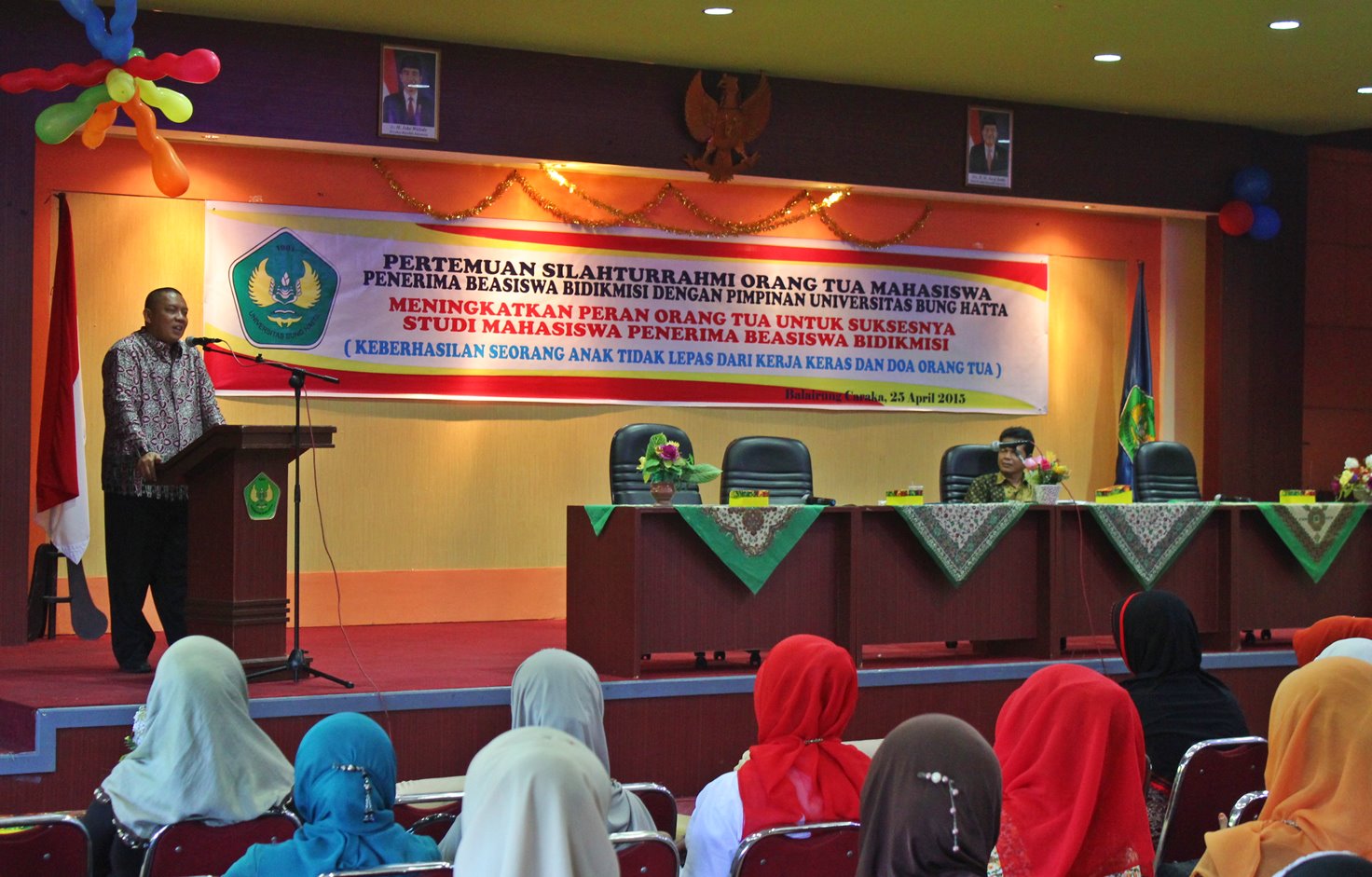 UBH Gelar Pertemuan Dengan Orang Tua Penerima Beasiswa Bidik Misi