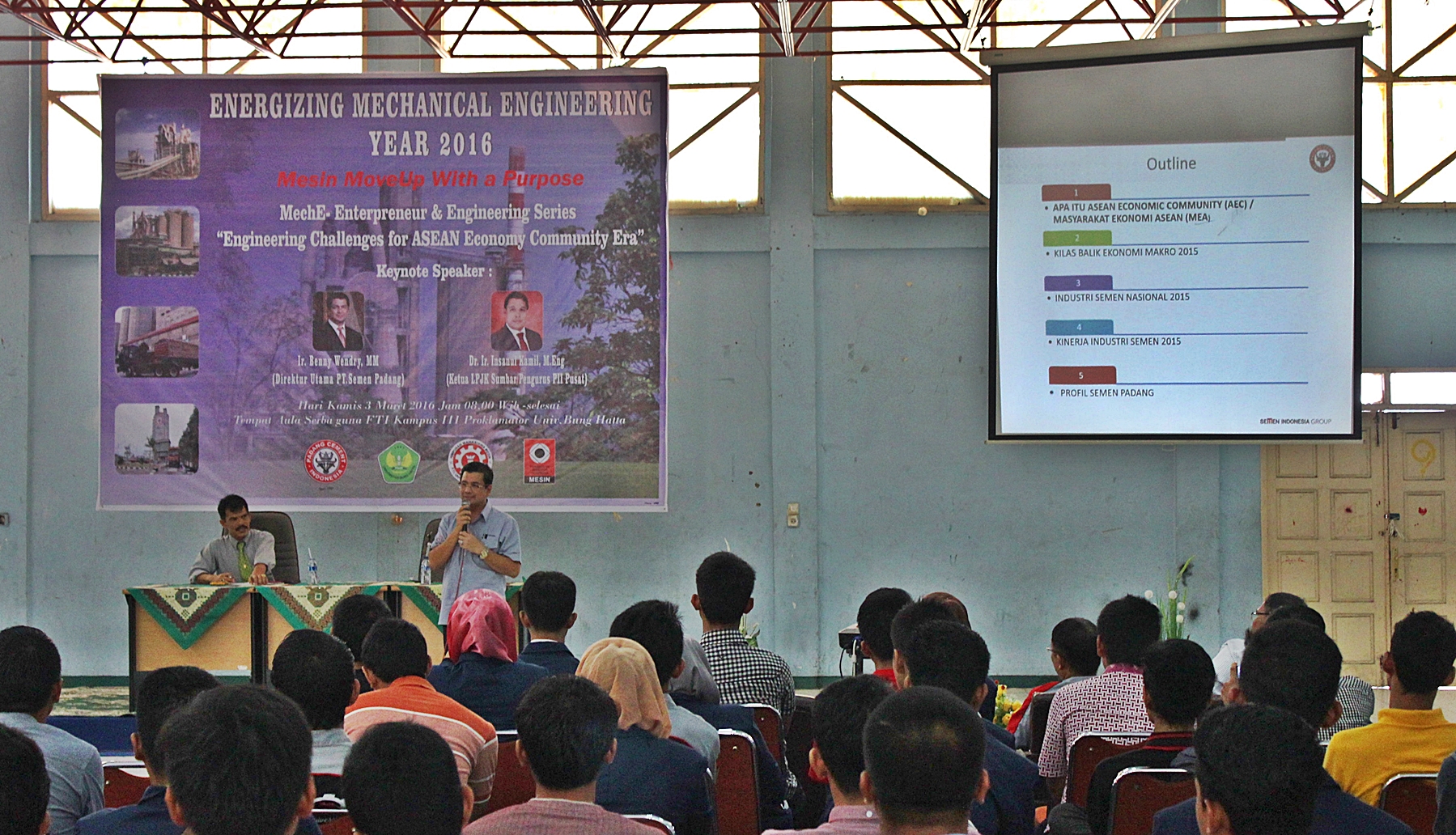 Ir. Benny Wendry, MM, Direktur Utama Semen Padang Beri Kuliah Umum Mahasiswa Universitas Bung Hatta