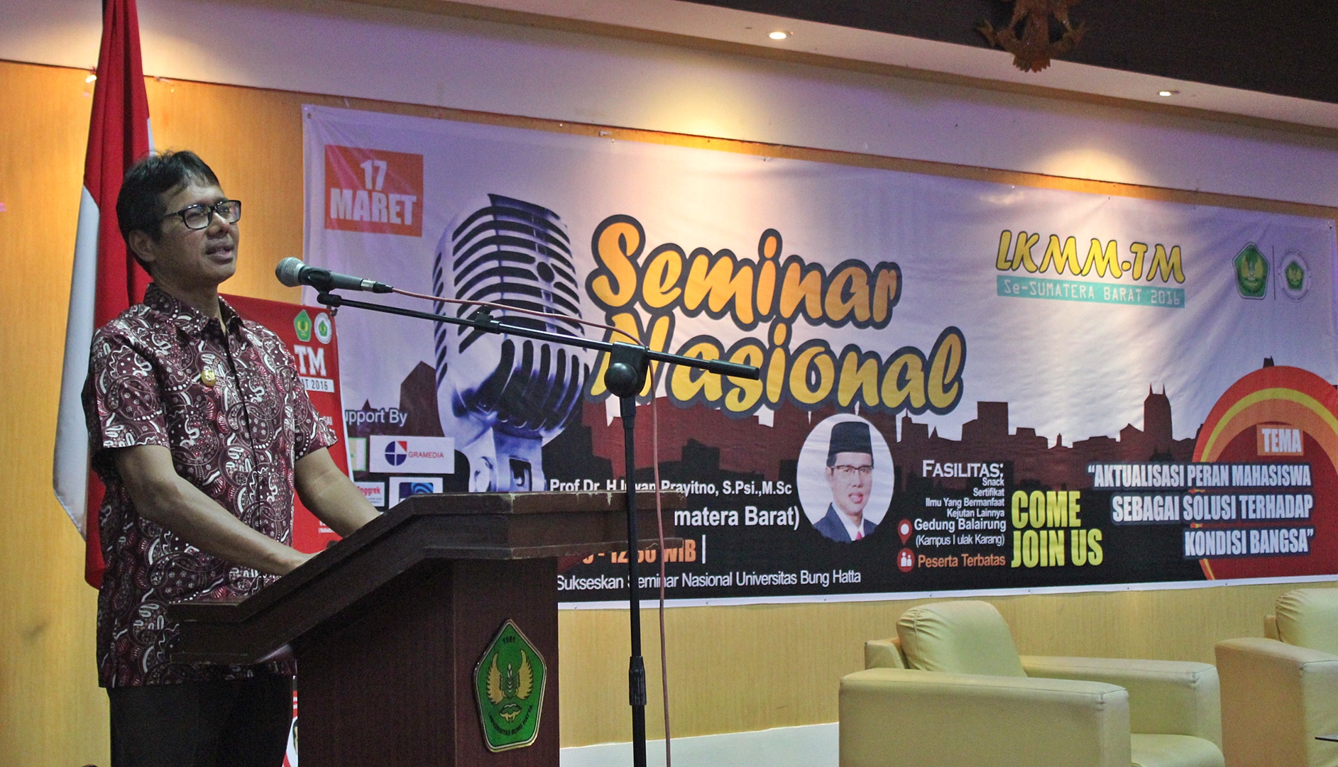 Gubernur Sumatera Barat Buka Kegiatan LKMM-TM Universitas Bung Hatta