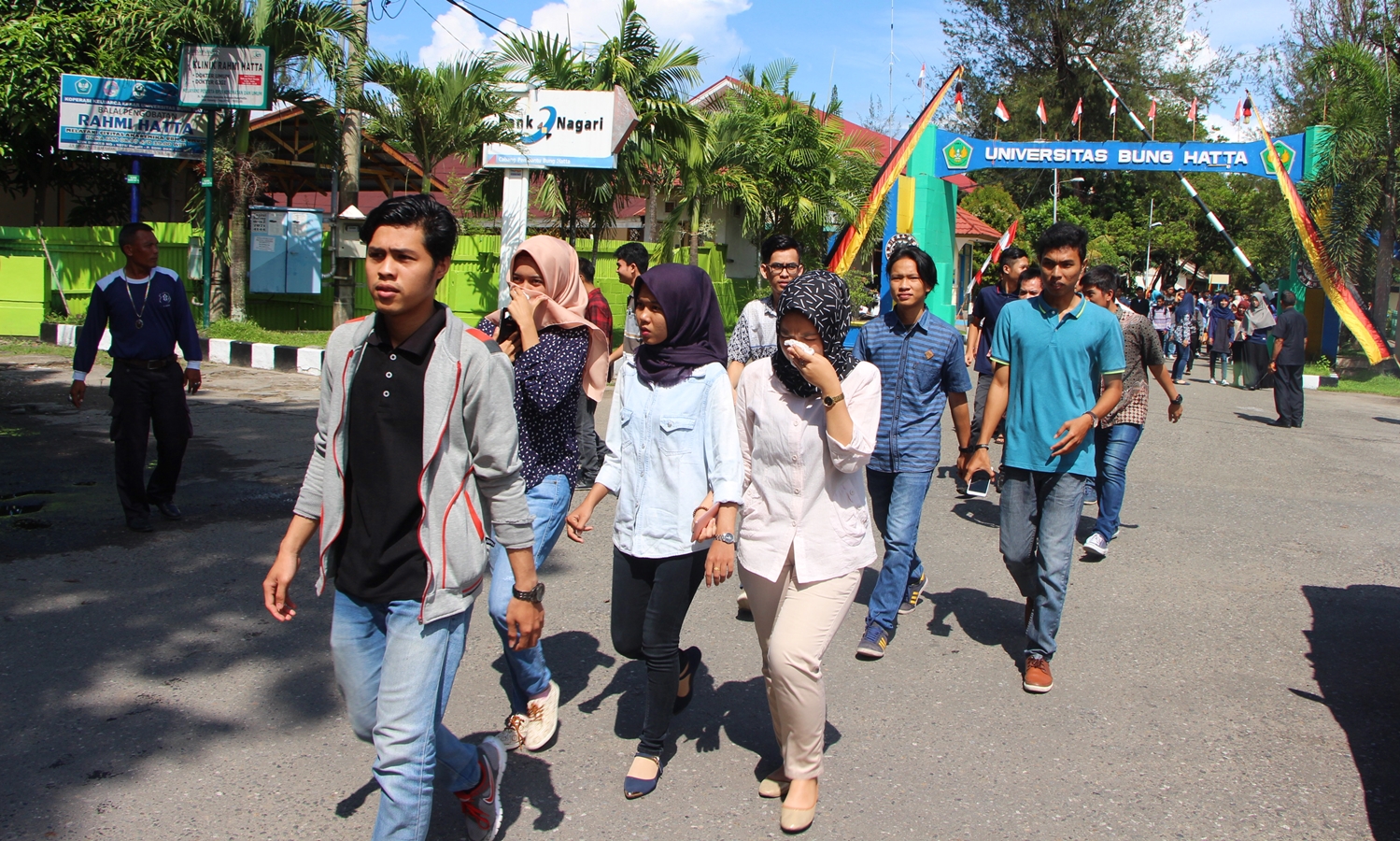 Simulasi Kesiapsiagaan Bencana Gempa dan Tsunamai di Universitas Bung Hatta